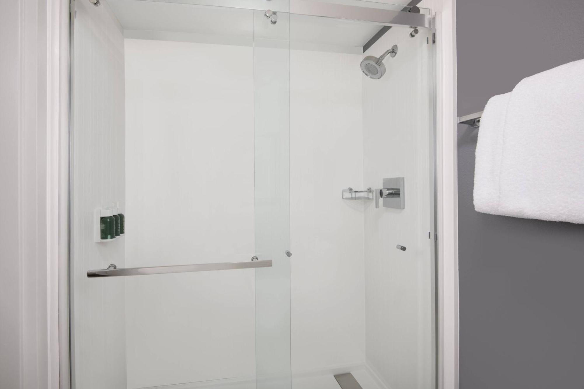 Courtyard By Marriott Augusta Hotel Bagian luar foto