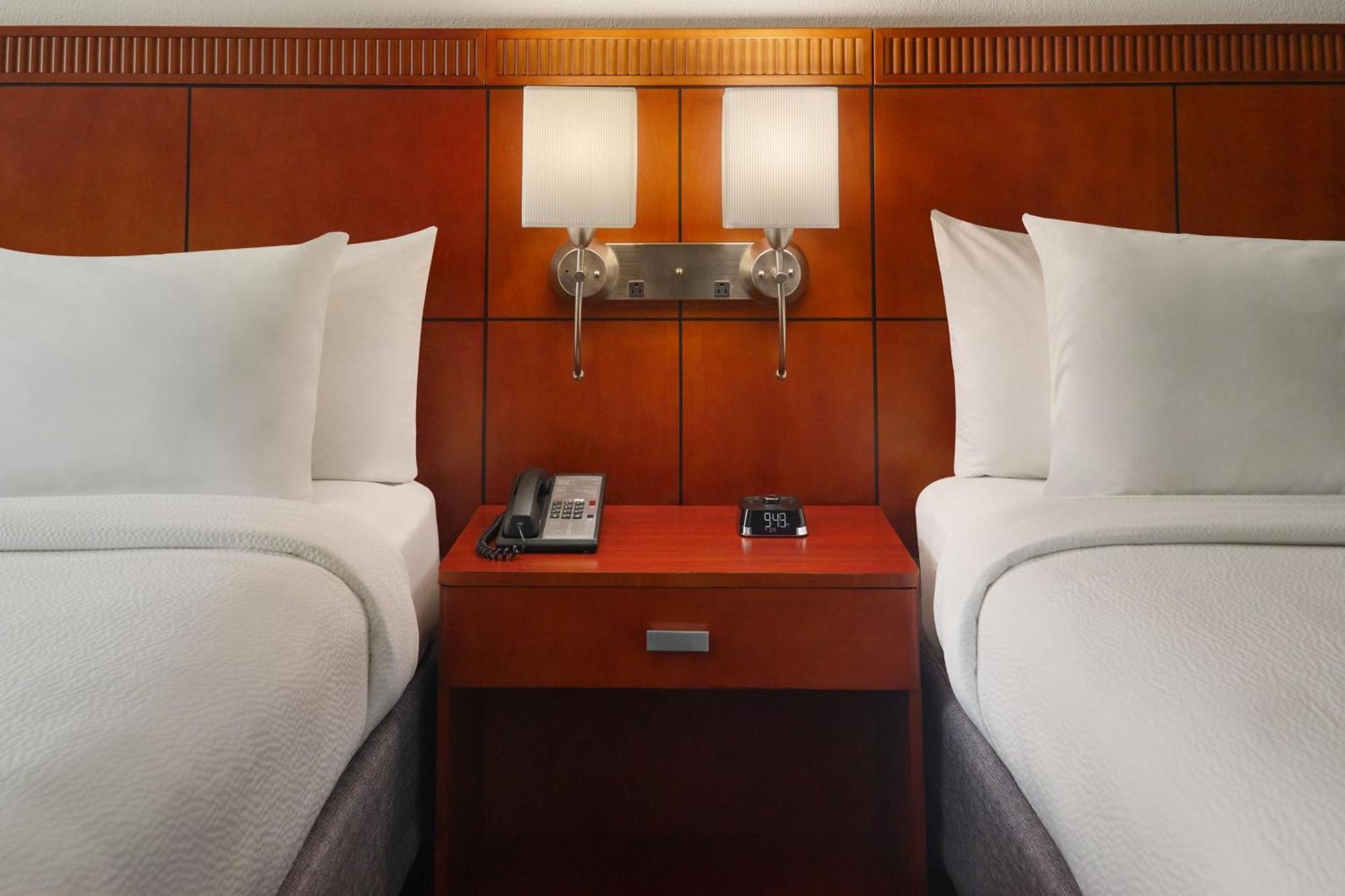 Courtyard By Marriott Augusta Hotel Bagian luar foto