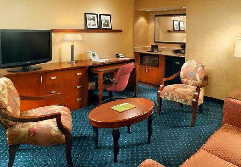 Courtyard By Marriott Augusta Hotel Bagian luar foto