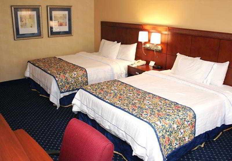 Courtyard By Marriott Augusta Hotel Ruang foto